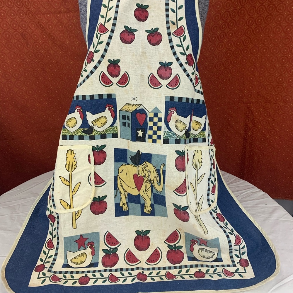 Aprons - Picture 4 of 6